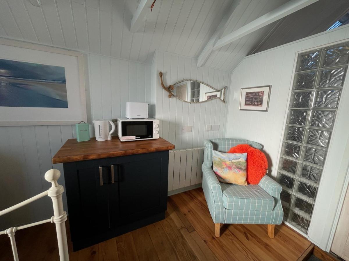 Sandown And Cillia Marys 4 Bedroom 3 Plus 1 Saint Teath Dış mekan fotoğraf